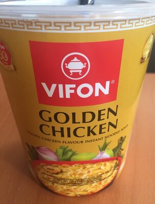 Golden (Zloty Kurczak) Curry Chicken Flavor Instant Noodle Soup Bag, 70 g | Vietnamese Curry-Style Ramen | Contains Wheat & May Contain Peanuts | Halal Certified |Includes 2 Flavor Packets | Ready in