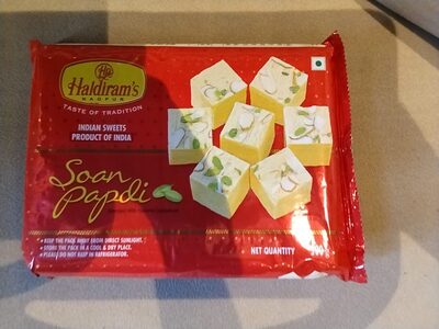 Traditional Soan Papdi, Flaky Indian Sweet, 17.6 oz (500 G)